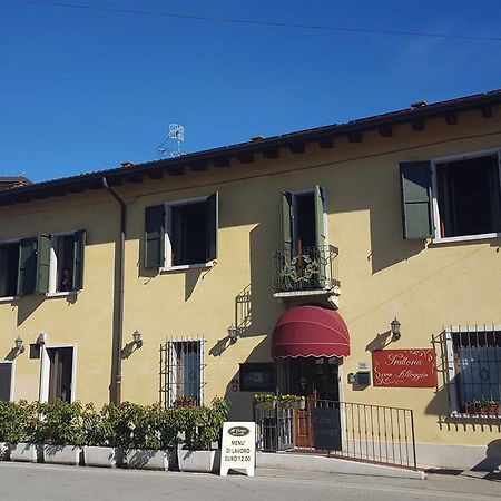 Al Borgo Alloggi Desenzano del Garda Luaran gambar