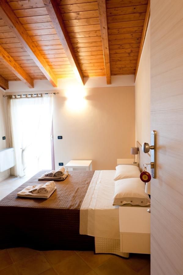 Al Borgo Alloggi Desenzano del Garda Luaran gambar